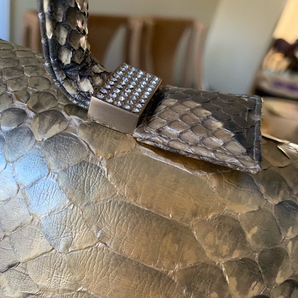 St. John Python top handle bag - Picture 8 of 12